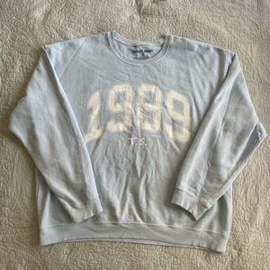 Taylor Swift 1989 Sweatshirt